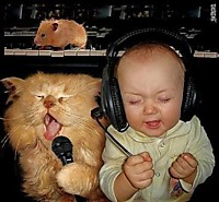 Поем дуэтом".Котик не фальшивь. Хома...подыграй!